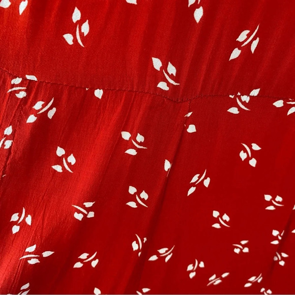 Faithfull The Brand Womens 4 S Red White Mallory Floral Short Sleeve Jumpsuit - Picture 6 of 16